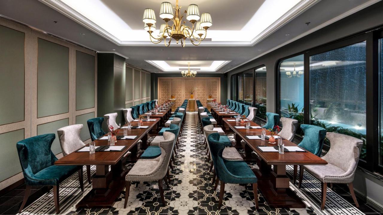 橄榄石豪华精品大酒店 河内 外观 照片 The interior of the restaurant