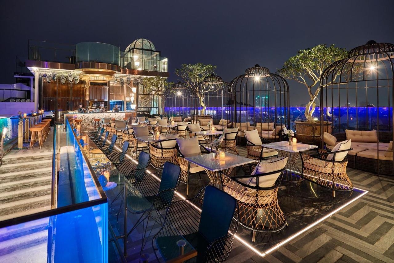 橄榄石豪华精品大酒店 河内 外观 照片 The 137 Pillars Hotel, Phuket